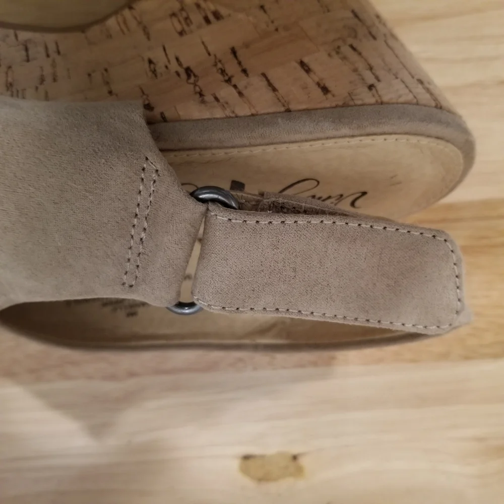 Vintage 7 Eight Wedge Heels